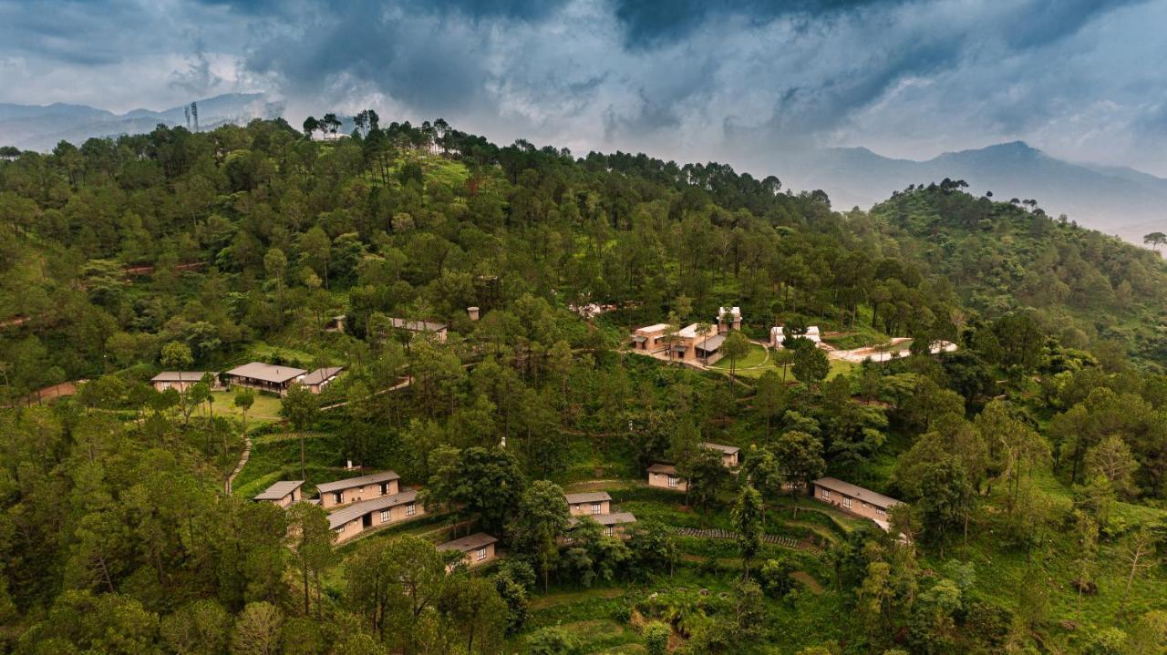 Amaya Kasauli Bagian luar foto