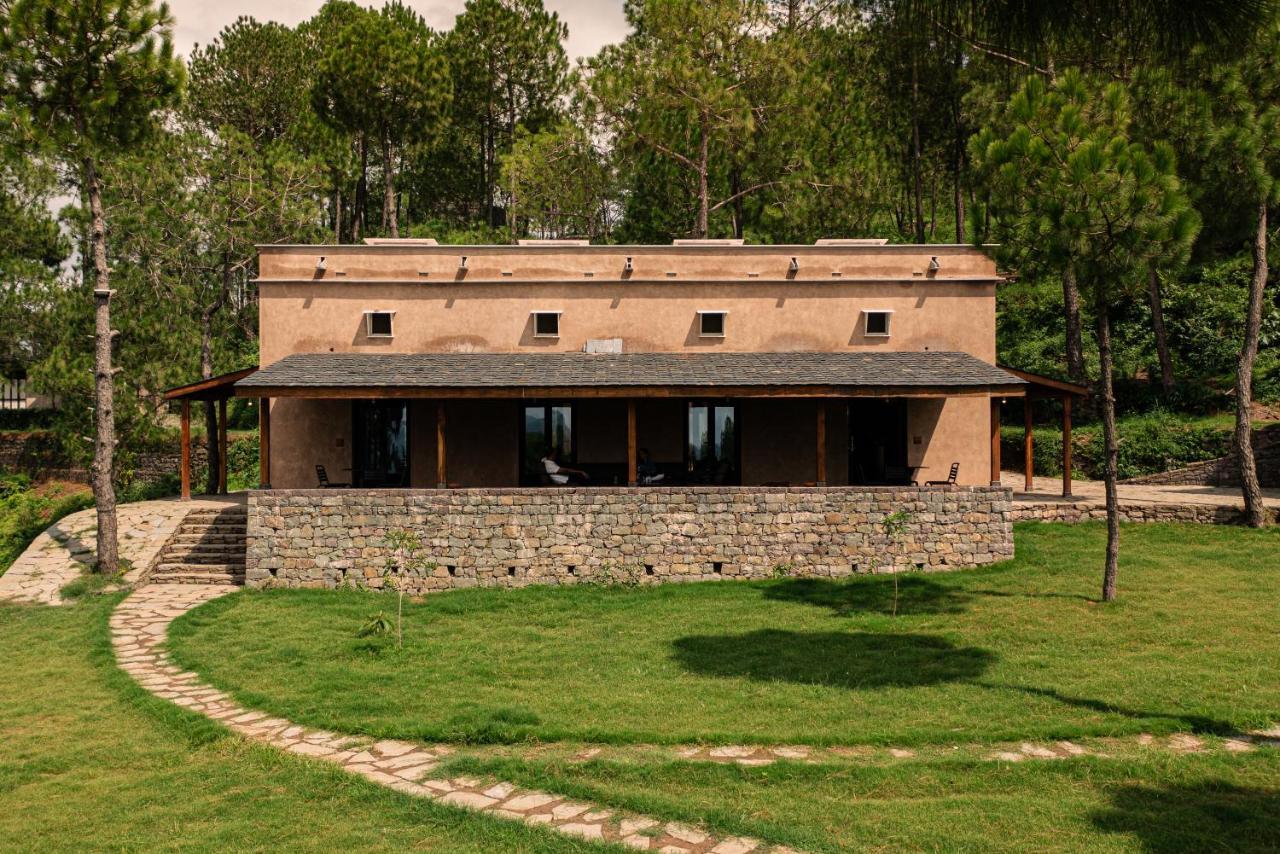 Amaya Kasauli Bagian luar foto